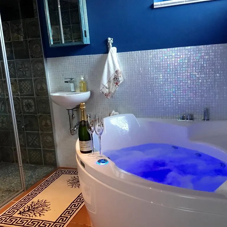 Guest house La Quinta Stagione Hotel La Spezia Italy